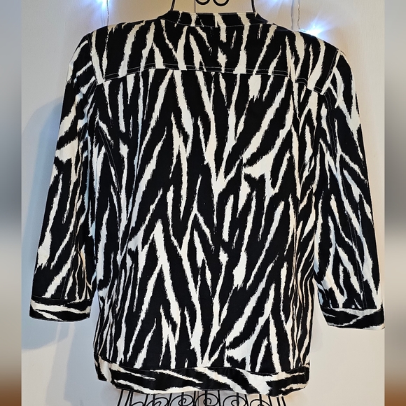 Dress Jacket - Picture 3 of 3